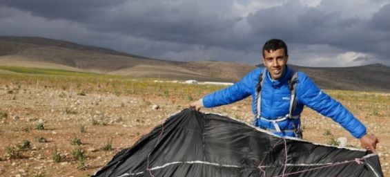 Zouhair Laaz, a Moroccan student who built a paraglider. / Ph. Zouhair Laaz      