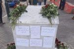 Tanger : Des roses déposées sur la stèle de l'avenue Abderrahmane Youssoufi