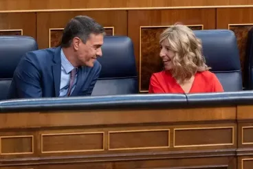 Espagne : les éloges de Yolanda Díaz à Pedro Sanchez ravivent les tensions autour du Sahara