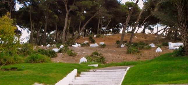 The pet cemetery in Tangier./Ph. Chantal Boddaert