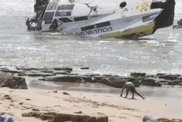 Le Class40 Acrobatica retrouvé au Maroc, 11 mois après son naufrage