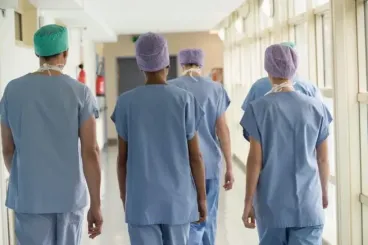 530 newly qualified specialists to join Morocco’s public hospitals in August