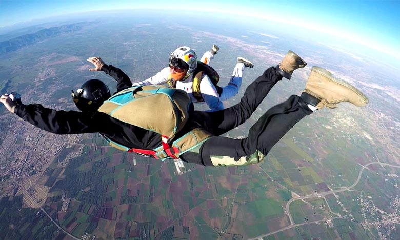 Béni Mellal Accueille Le Championnat International De Parachutisme Du ...