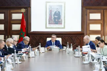 الحكومة تمنح عطلة استثنائية يوم الجمعة بمناسبة عيد الأضحى