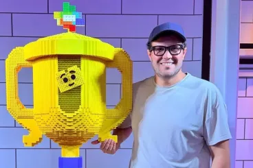 Abdallah El Marhoune expérimente l’apprentissage par le jeu à hauteur d’enfant 