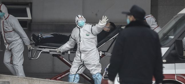 A deadly new coronavirus hits China. / DR