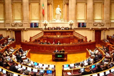 ثاني أكبر حزب سياسي في البرتغال يقدم مقترحا للاعتراف بسيادة المغرب على الصحراء 