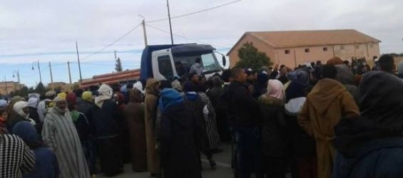 Protests arise in Tendrara after a 10-year-old  child was hit by a truck./Ph. Facebook 