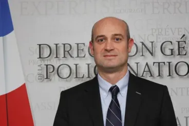 France : Un chef du renseignement nie tout lien entre LFI et islamistes mais pointe l’ultradroite 