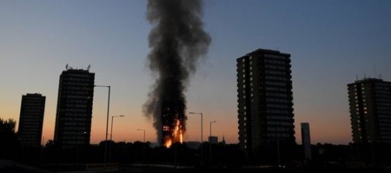 Grenfell Tower in London burning./Ph. Reuters