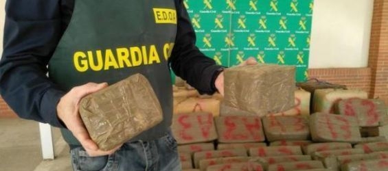 Two tons of Hashish, coming from Morocco, were seized in Algeciras./Ph. DR