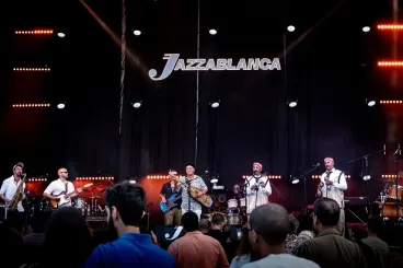 Jazzablanca 2025 : Du Royaume-Uni au Maroc, Majid Bekkas et Waaju magnifient le gnaoua-jazz