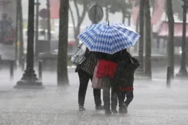 زخات رعدية قوية مرتقبة اليوم الجمعة بعدد من مناطق المغرب