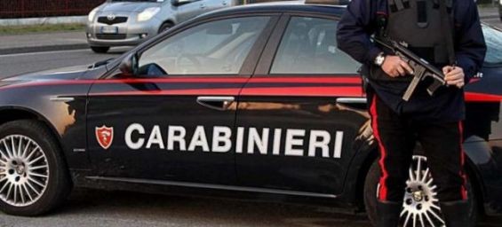 A Moroccan national died in Italy after being cut in the throat by a broken bottle./Ph. DR