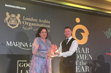Londres : La Marocaine Najat Mokhtar reçoit le Prix de la femme arabe 2025