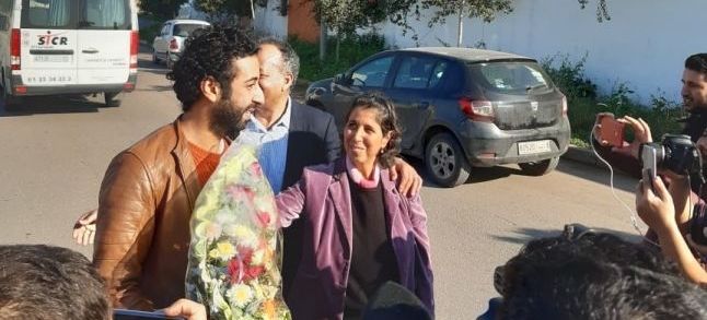 Moroccan journalist Omar Radi leaves the Oukacha local prison in Casablanca. / Ph. Hajar Chafai