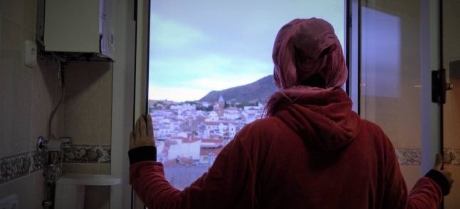 The ordeal of a Moroccan strawberry picker in Spain ./Ph. Sara Rosati