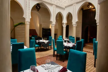 French vs. Darija : A restaurant booking exposes reverse segregation in Morocco