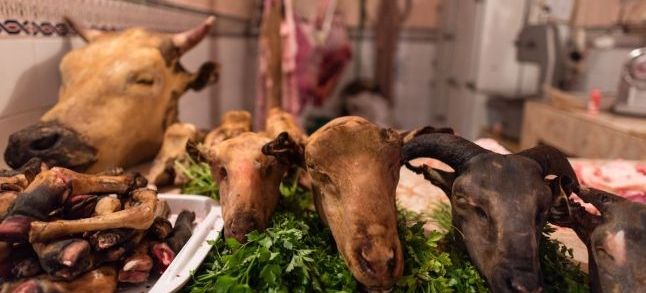 A butcher shop in Morocco. / Ph. DR