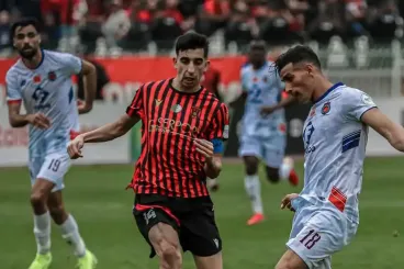 أولمبيك آسفي يغادر كأس "الكاف" بعد تعادل مخيب أمام اتحاد العاصمة