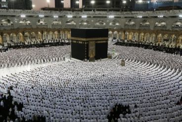 موسم الحج 1446 هـ : الملك محمد السادس يدعو الحجاج المغاربة إلى التحلي بقيم الإسلام المثلى