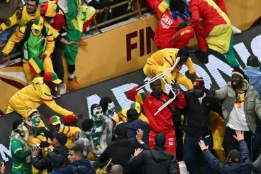 مباراة نهائي الكان: الكاف يعاقب الجامعة الملكية والاتحاد السنغالي
