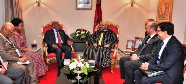 King Mohammed VI and the former South African President Jacob Zuma./Ph. DR