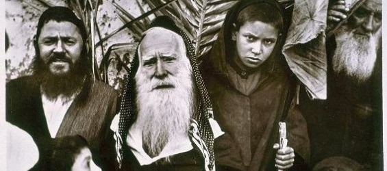 A group of Jews in Morocco./Ph. Morocco Tailor Made