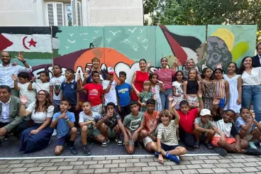 Espagne : Une ministre reçoit les enfants envoyés par le Polisario