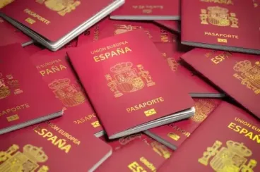 Moroccans lead Spanish citizenship grants in 2025
