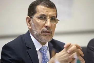 العثماني يخرج عن صمته ويدافع عن حصيلة حكومته في مواجهة انتقادات أخنوش
