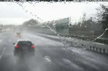 Transport Ministry urges caution as severe weather hits Morocco