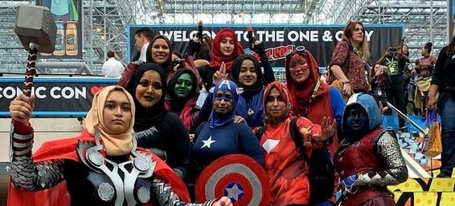 Hijabi girls dressed as Avengers characters at the New York's 2018 Comic Con./Ph. Maliha Fairooz
