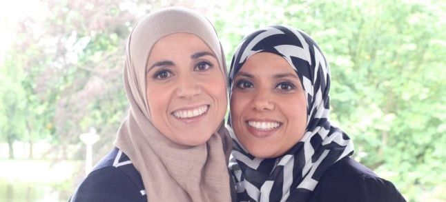 Najima and Rachida kharbouch, two Moroccan vlogers living in the Netherlands./Ph. DR