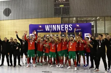المنتخب الوطني للفوتسال يفوز بدوري "ويك فوتسال" بتغلبه في النهائي على نظيره الروماني 