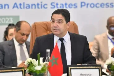 بوريطة يجري بباريس مباحثات مع وزير أوروبا والشؤون الخارجية الفرنسي