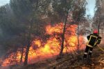 Chefchaouen : Les efforts se poursuivent pour maîtriser un incendie de la forêt Akemsane