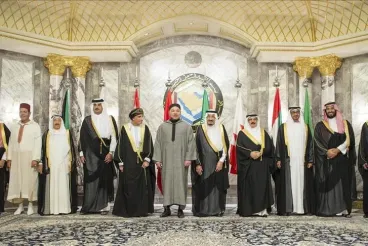 الملك محمد السادس يجري اتصالات هاتفية مع قادة دول الخليج عقب الهجمات الإيرانية