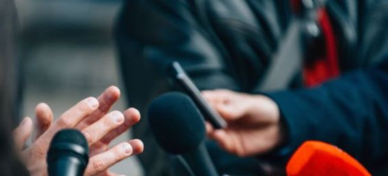 Journalists vs. influencers : Who shapes Moroccan public opinion ?