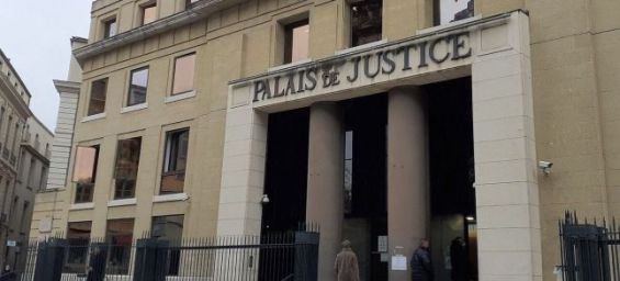 The courthouse of Nîmes / Ph. Tony Selliez - Radio France