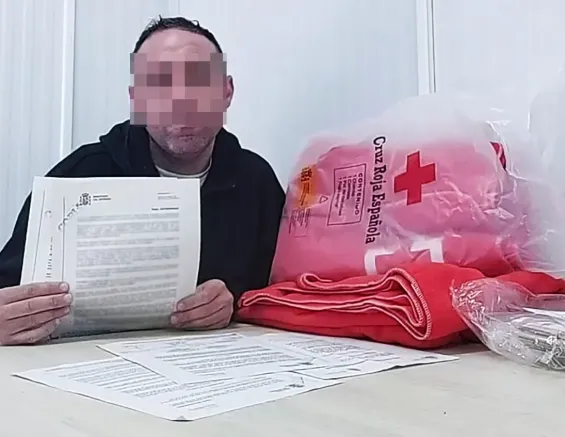 Spanish court grants protection to Moroccan policeman who requested asylum at border