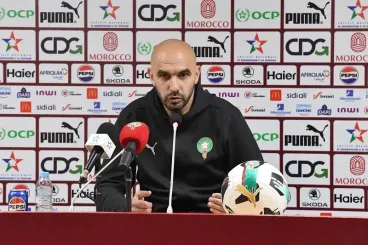 Fútbol: Walid Regragui revela su lista para los partidos amistosos contra Túnez y Benín