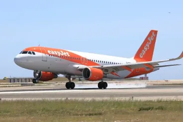 Un avión con destino a Marrakech aterriza de emergencia en Madrid