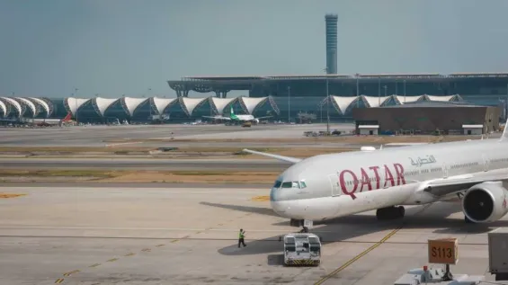 Air traffic resumes in Qatar after temporary suspension