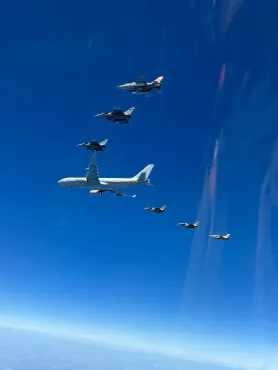 Defensa: 8 F-16 de las FAR y 5 Rafale de Francia en el ejercicio conjunto «Marathon 25»