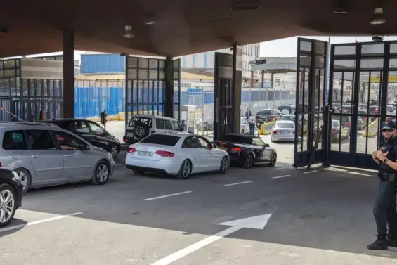 Spain supports Morocco's customs closure in Melilla citing bilateral agreement