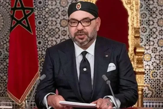 King Mohammed VI grants clemency to 881 individuals on King and People's Revolution anniversary