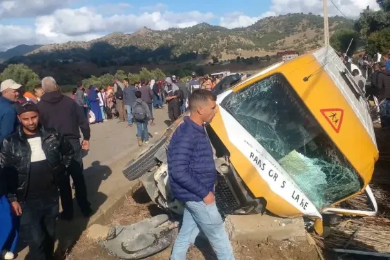 Twenty students injured in a school bus overturn in Ouezzane