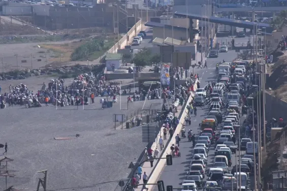 Protests erupt at Tarajal border as wait times exceed 18 hours