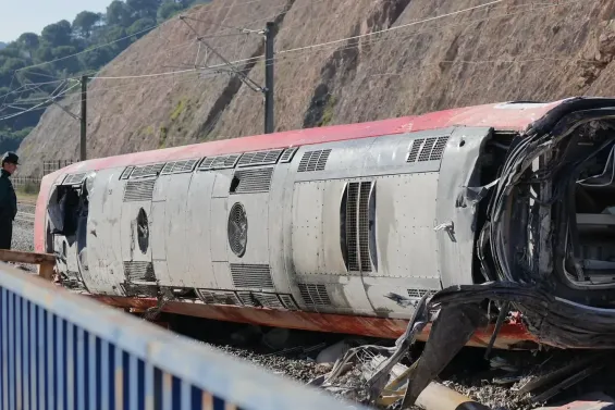 Moroccan woman among 43 dead in tragic train collision in southern Spain